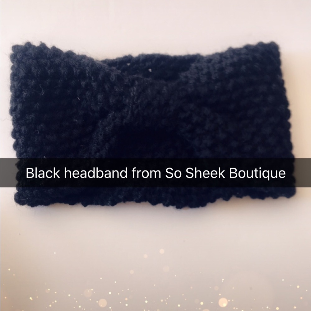 Black Knotted Headband